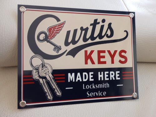 Locksmith sign curtis key - locksmith,